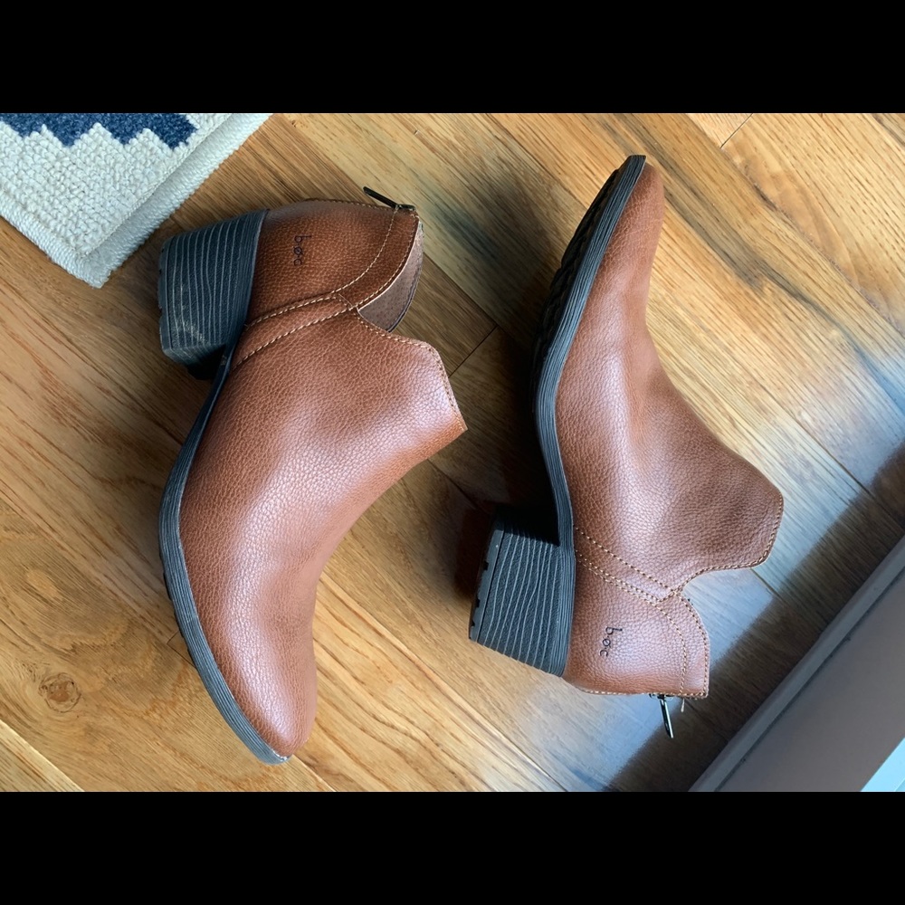 B.o.c. Brown booties
